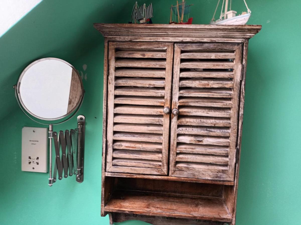 لُويس Chez Jo Apartments المظهر الخارجي الصورة